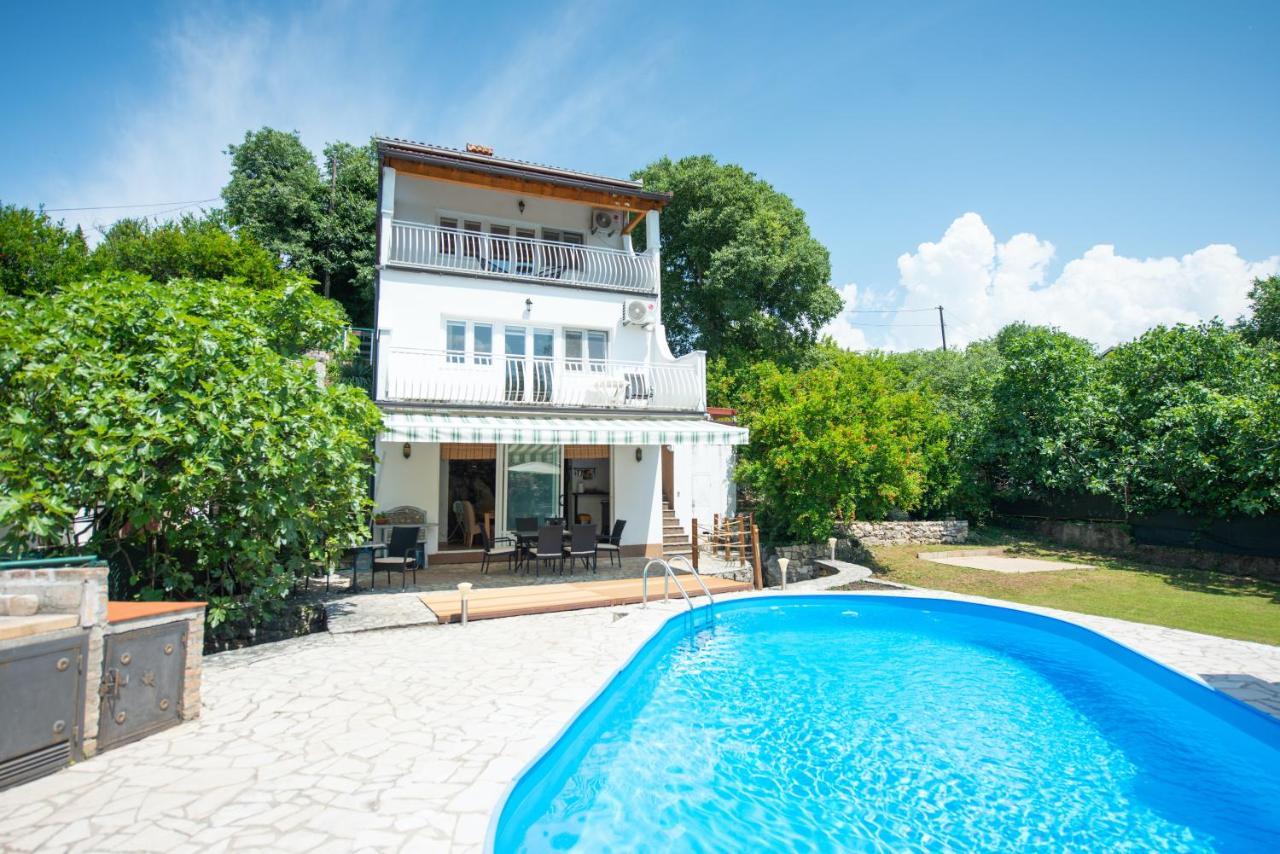 בלאגאי Villa Kosor Spring מראה חיצוני תמונה