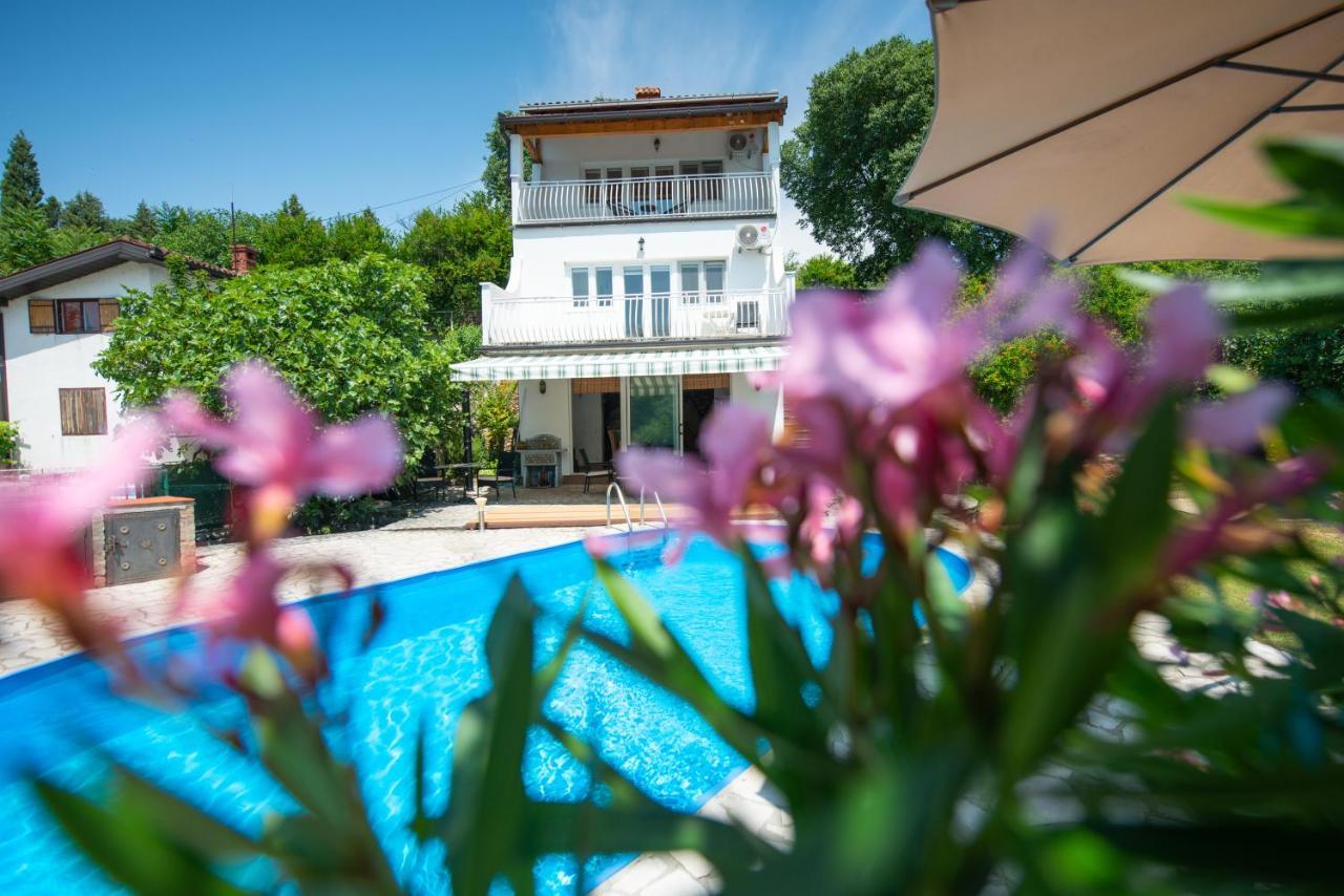 בלאגאי Villa Kosor Spring מראה חיצוני תמונה