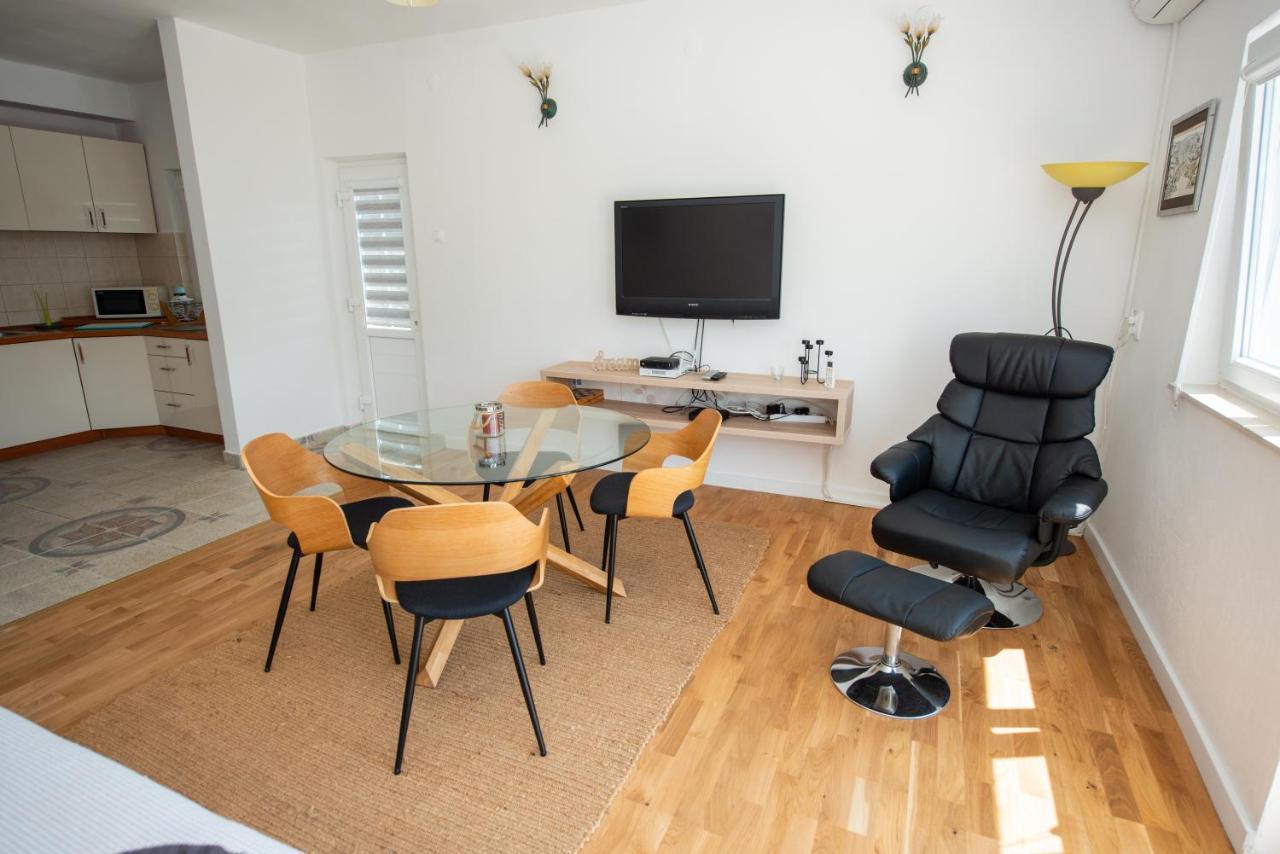 בלאגאי Villa Kosor Spring מראה חיצוני תמונה